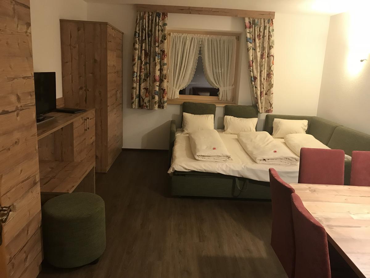Ferienhaus Larinmos Lermoos Luaran gambar
